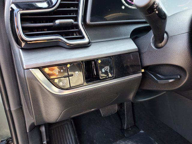 new 2025 Kia Sportage car, priced at $33,376