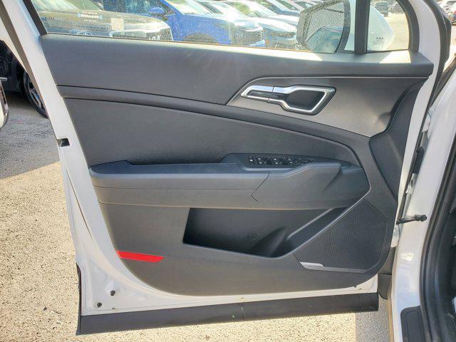 new 2026 Kia Sportage car, priced at $31,560