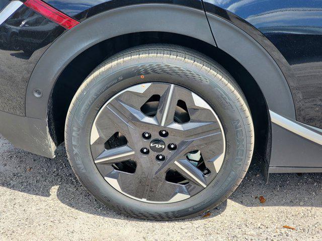 new 2025 Kia EV6 car, priced at $42,806