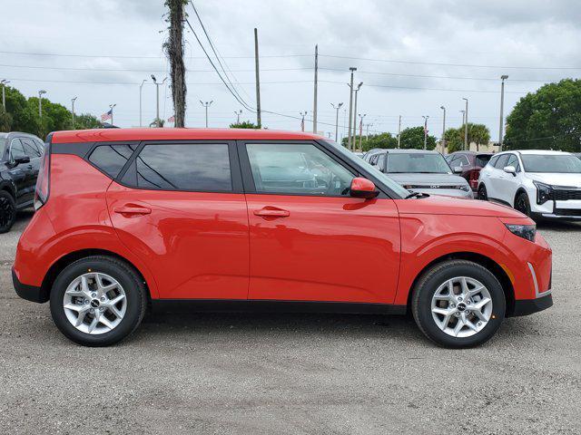 new 2025 Kia Soul car, priced at $20,004
