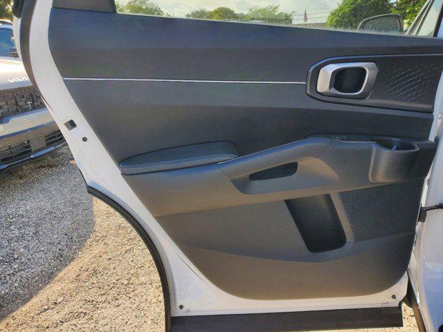 new 2025 Kia Sorento car, priced at $33,551