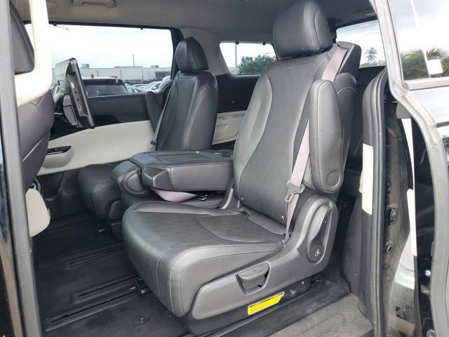 used 2022 Kia Carnival car, priced at $30,479