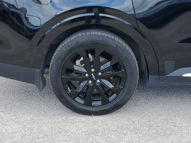 used 2022 Kia Carnival car, priced at $30,479