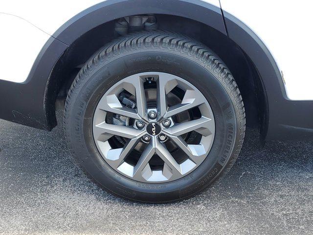 used 2024 Kia Telluride car, priced at $27,256