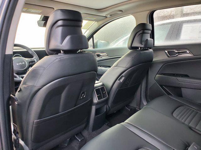 new 2025 Kia Sportage car, priced at $34,407