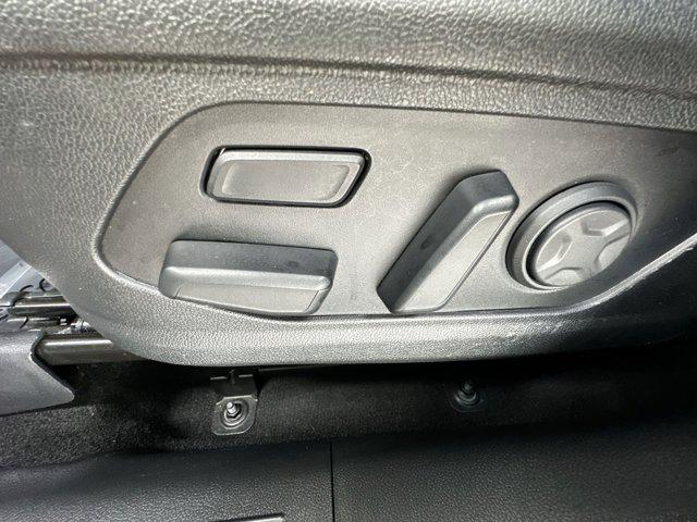 used 2023 Kia Sorento Plug-In Hybrid car, priced at $34,558