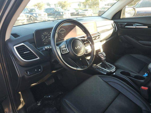 new 2025 Kia Seltos car, priced at $23,748