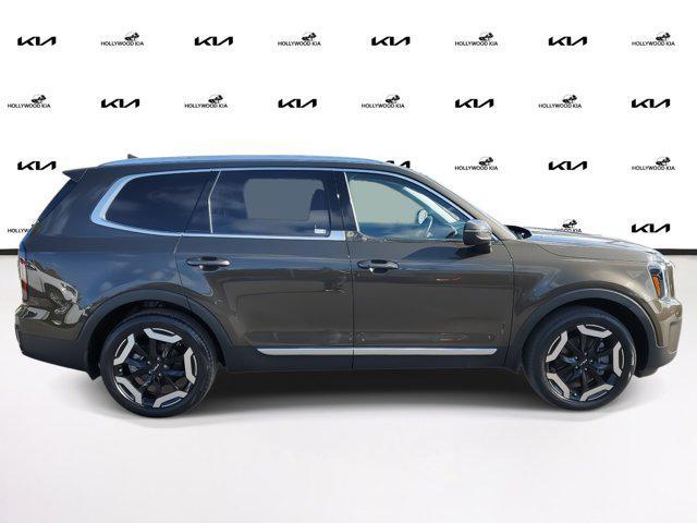 used 2023 Kia Telluride car, priced at $33,890