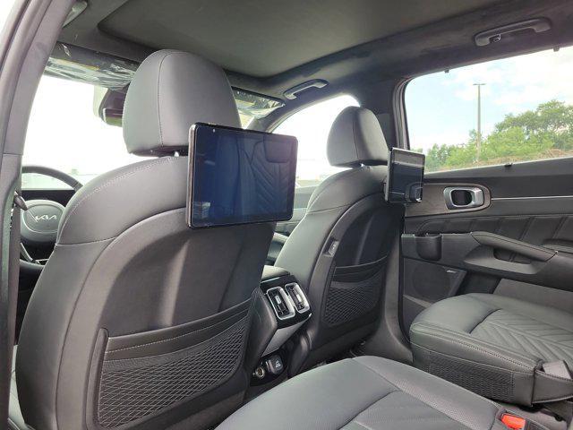 new 2025 Kia Sorento car, priced at $44,359