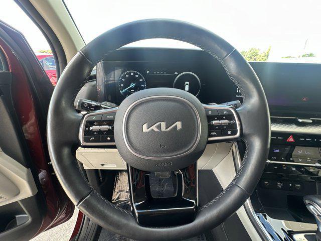 used 2024 Kia Carnival car, priced at $38,009