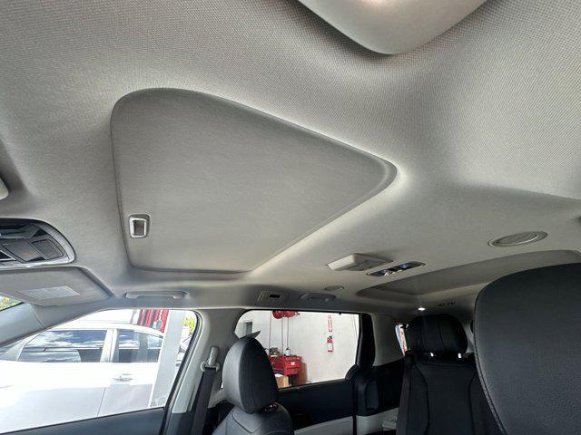 used 2024 Kia Carnival car, priced at $38,009