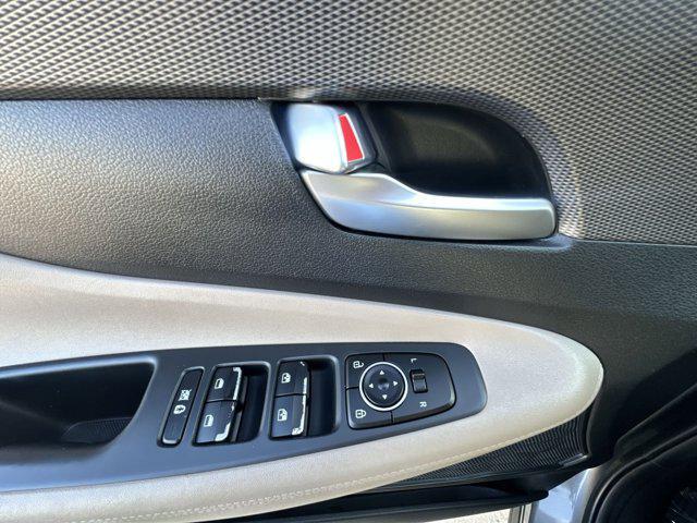 used 2019 Hyundai Santa Fe car, priced at $17,302