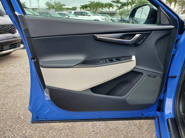 new 2025 Kia EV6 car, priced at $48,003