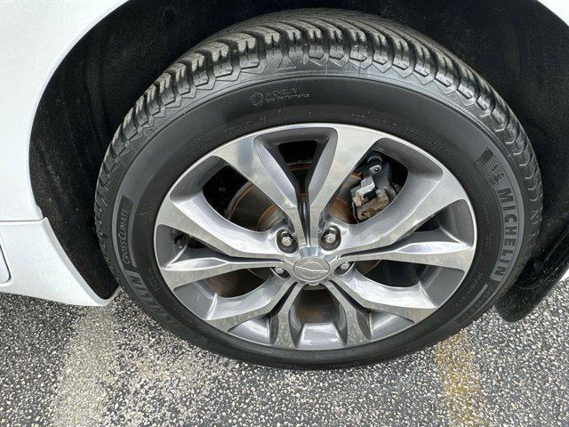 used 2019 Chrysler Pacifica car, priced at $17,147