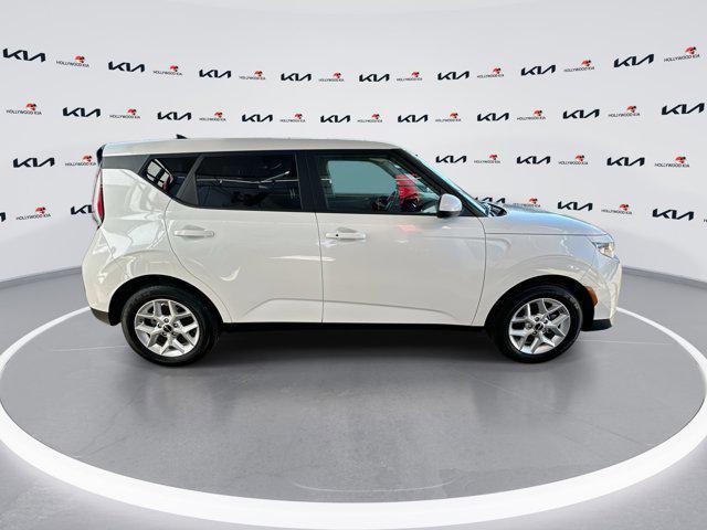 used 2024 Kia Soul car, priced at $17,499