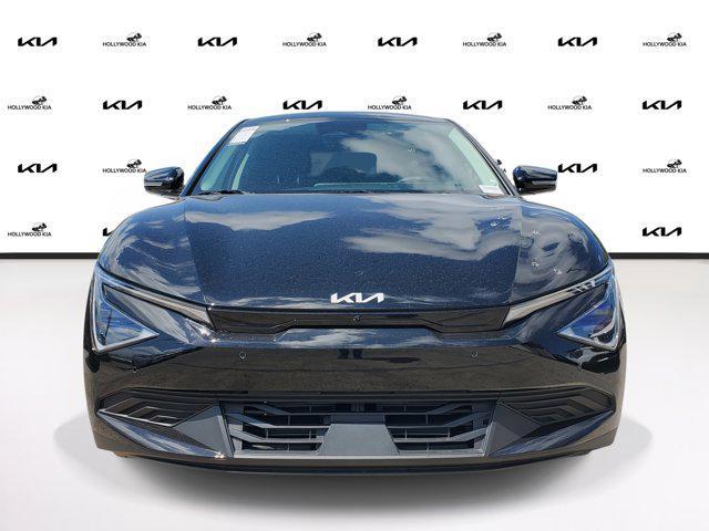 new 2025 Kia EV6 car, priced at $47,949