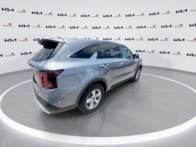 used 2025 Kia Sorento car, priced at $29,238