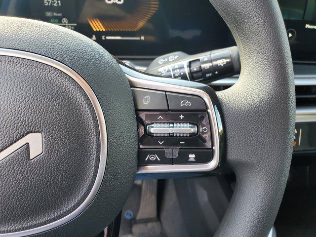 new 2025 Kia Sorento car, priced at $29,082
