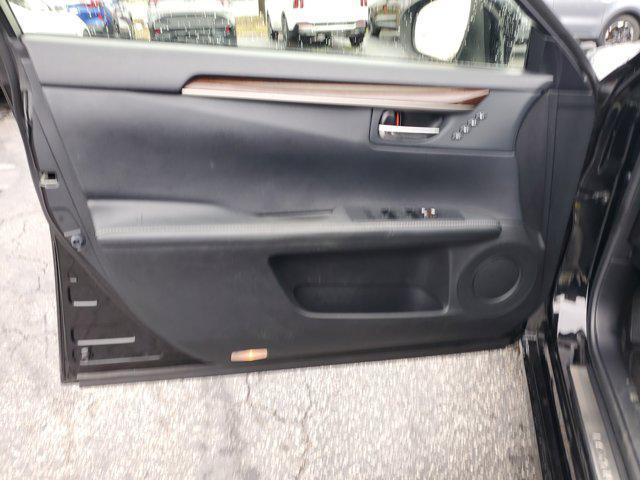 used 2014 Lexus ES 350 car, priced at $14,995
