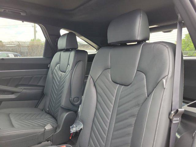 new 2025 Kia Sorento car, priced at $44,359
