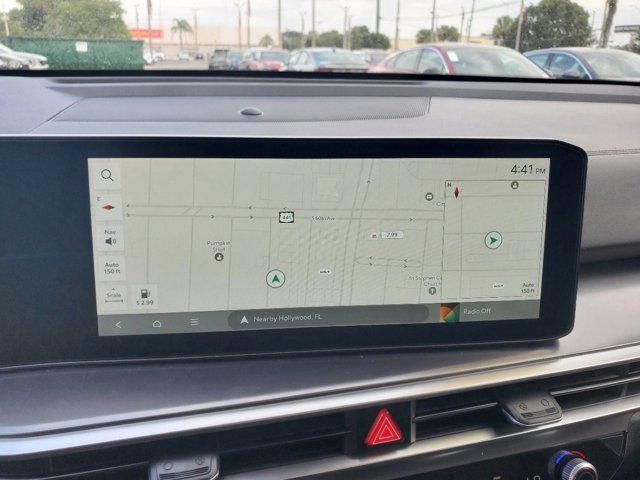new 2025 Kia Sorento car, priced at $32,997