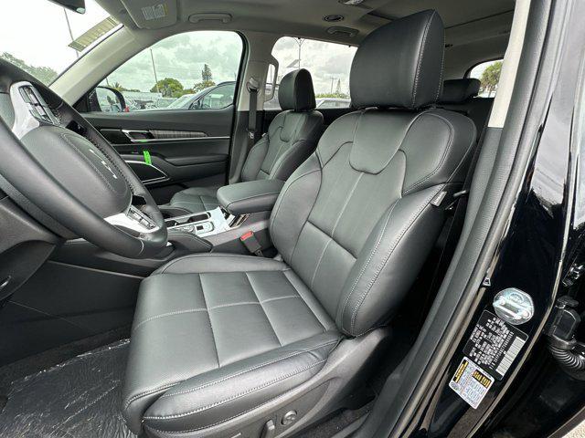 new 2025 Kia Telluride car, priced at $47,213