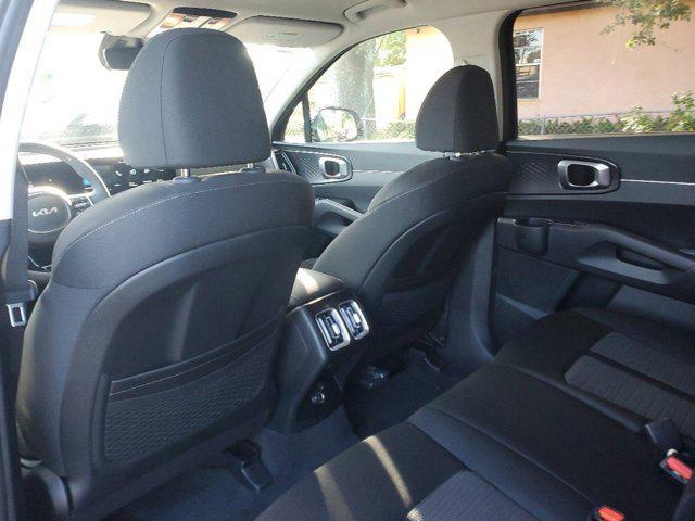 new 2025 Kia Sorento car, priced at $29,528