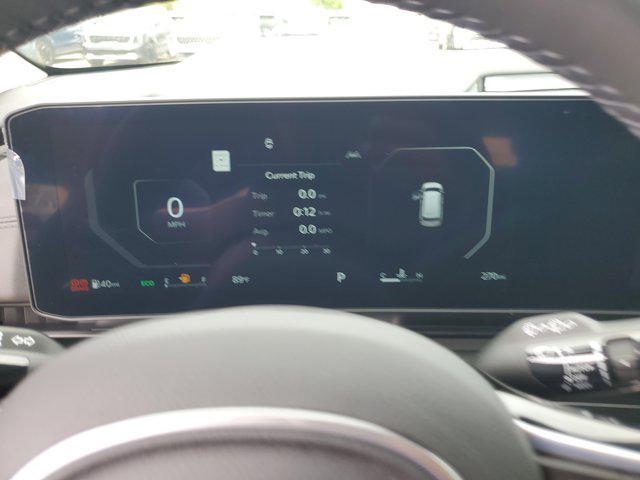 new 2025 Kia Carnival car, priced at $46,340