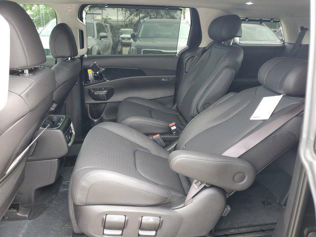 new 2025 Kia Carnival car, priced at $46,340