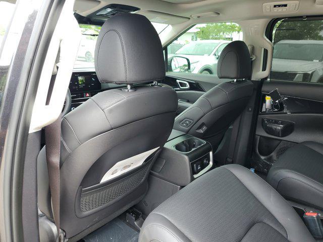 new 2025 Kia Carnival car, priced at $46,340