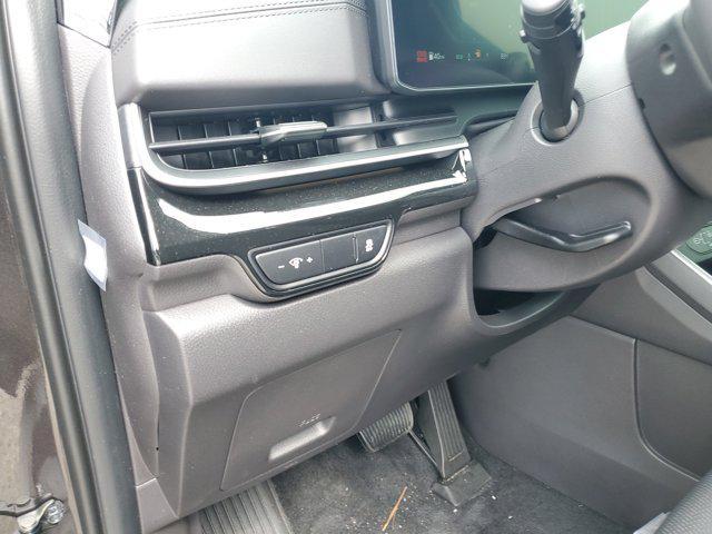 new 2025 Kia Carnival car, priced at $46,340