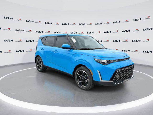 new 2025 Kia Soul car, priced at $25,193