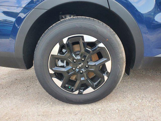 new 2025 Kia Sorento car, priced at $33,443