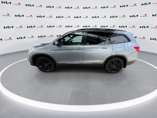 used 2022 Honda Pilot car, priced at $28,999