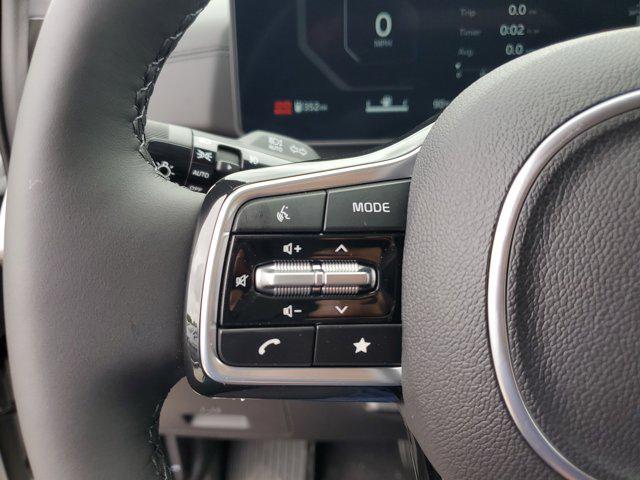 new 2025 Kia Carnival car, priced at $46,606