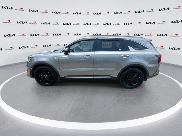 used 2023 Kia Sorento Hybrid car, priced at $28,677