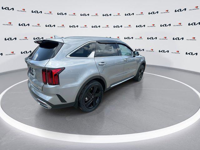 used 2023 Kia Sorento Hybrid car, priced at $28,677