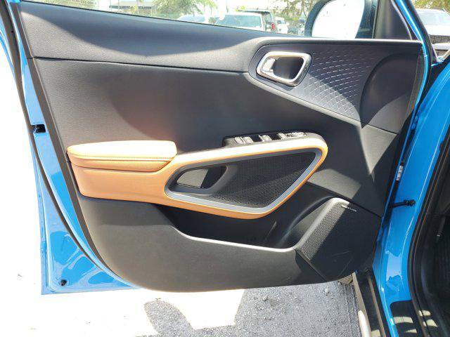 new 2025 Kia Soul car, priced at $25,925