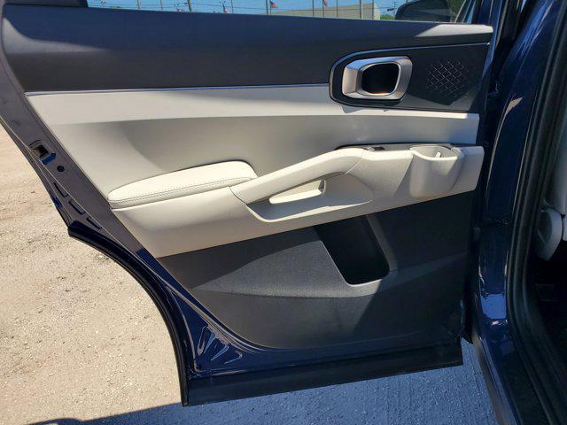new 2025 Kia Sorento car, priced at $32,943