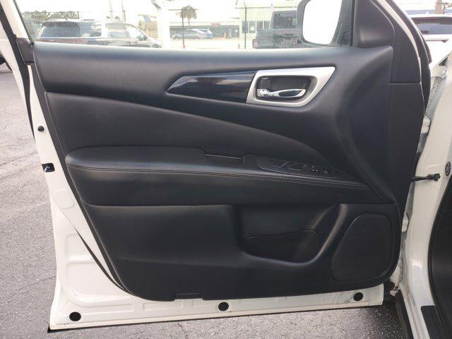 used 2020 Nissan Pathfinder car, priced at $15,644