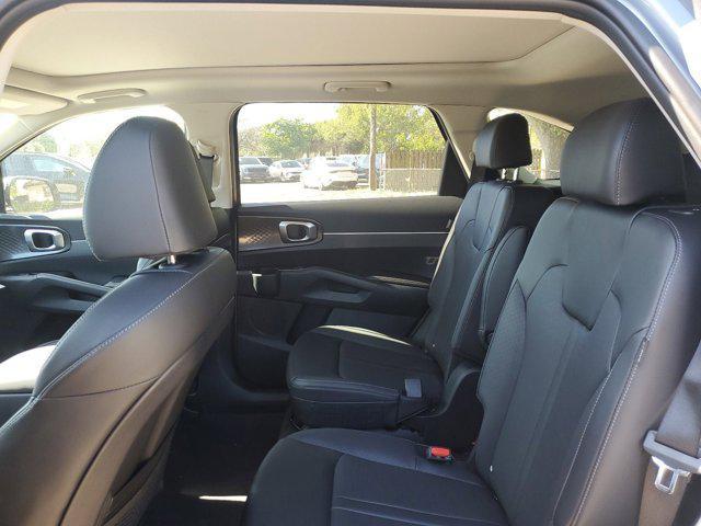 new 2025 Kia Sorento car, priced at $36,366