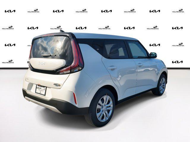 new 2025 Kia Soul car, priced at $20,621