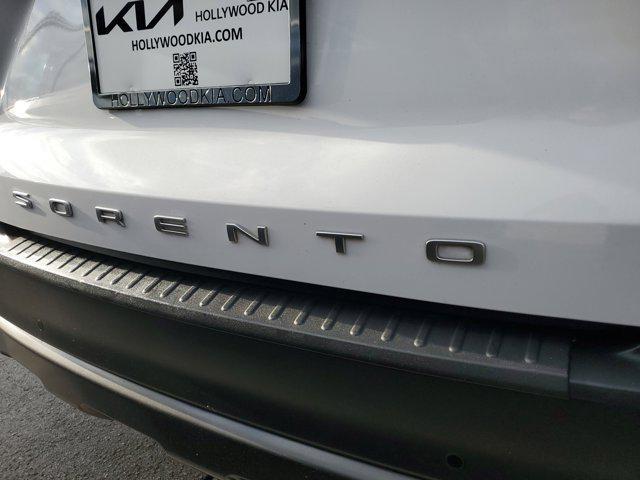 used 2022 Kia Sorento car, priced at $25,427