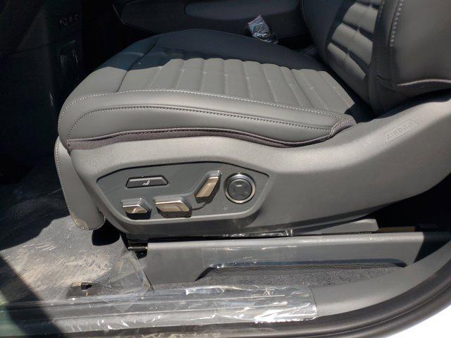 new 2026 Kia EV9 car, priced at $71,370