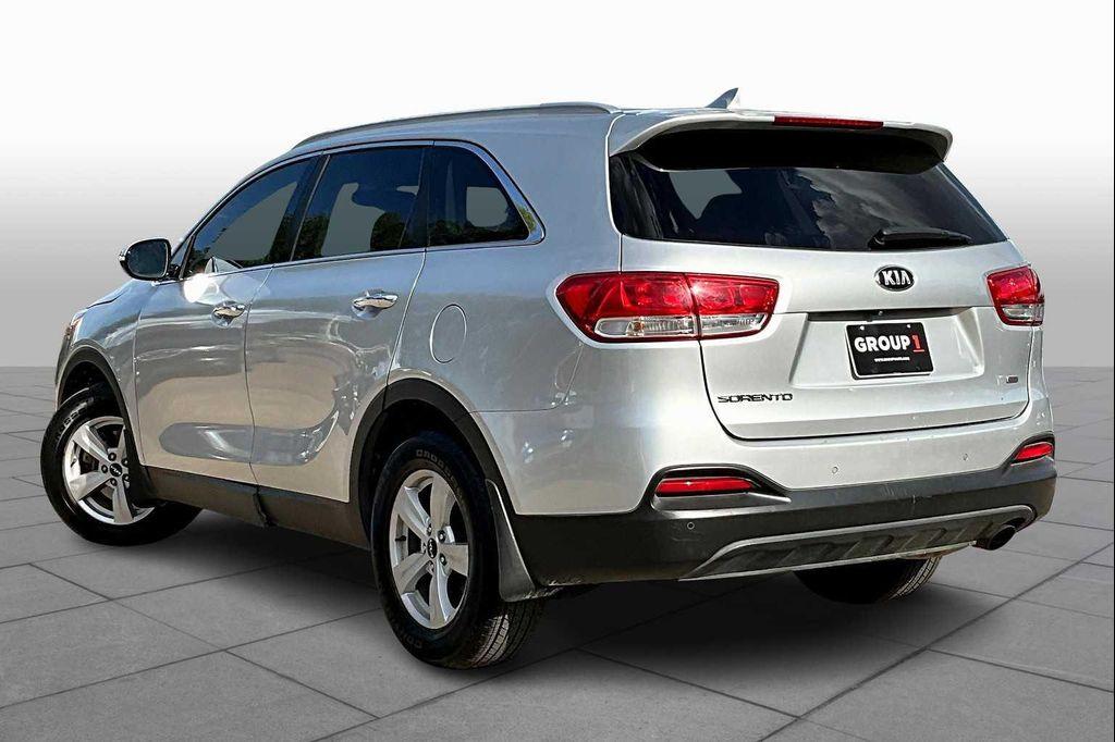 used 2018 Kia Sorento car, priced at $9,288