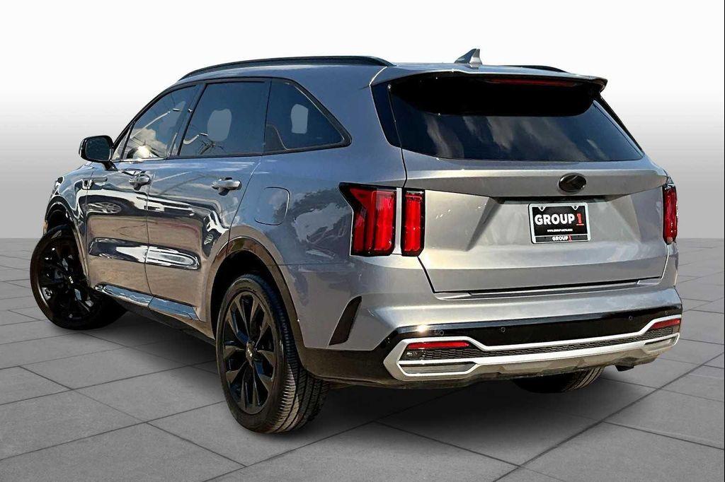 used 2021 Kia Sorento car, priced at $26,988