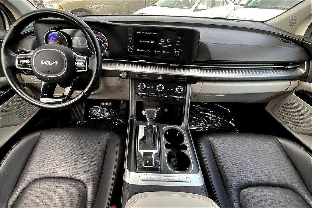 used 2023 Kia Carnival car, priced at $28,823