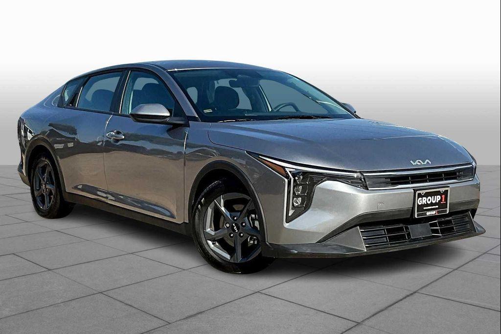 used 2025 Kia K4 car, priced at $23,744