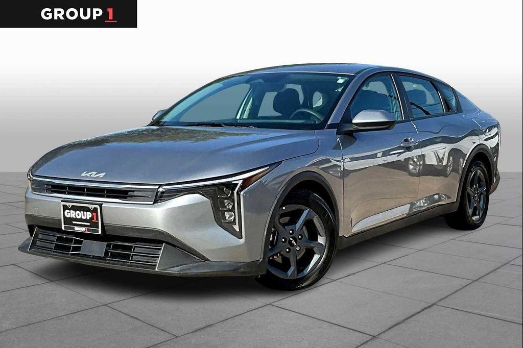 used 2025 Kia K4 car, priced at $23,744