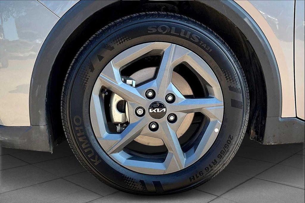 used 2025 Kia K4 car, priced at $23,744